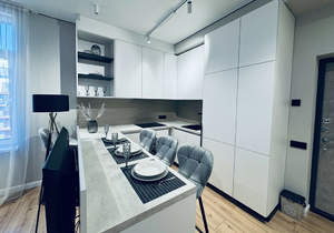 2-к квартира, вторичка, 77м2, 9/10 этаж