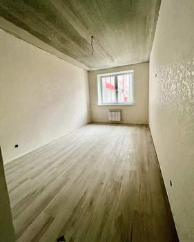 2-к квартира, вторичка, 67м2, 1/10 этаж