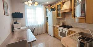 2-к квартира, вторичка, 58м2, 10/10 этаж