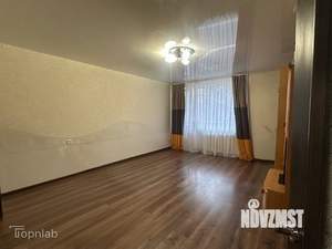 2-к квартира, вторичка, 52м2, 1/4 этаж