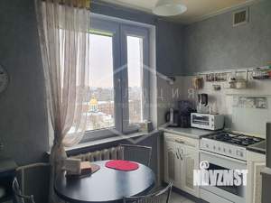 2-к квартира, вторичка, 49м2, 9/9 этаж