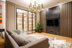 3-к квартира, вторичка, 104м2, 4/5 этаж