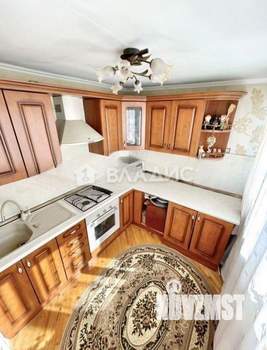 2-к квартира, вторичка, 76м2, 1/5 этаж