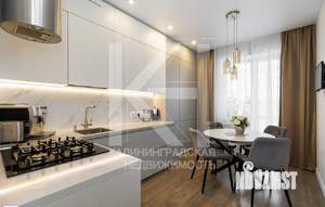 3-к квартира, вторичка, 94м2, 8/10 этаж