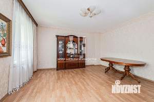 3-к квартира, вторичка, 90м2, 1/3 этаж