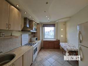 3-к квартира, вторичка, 68м2, 8/9 этаж