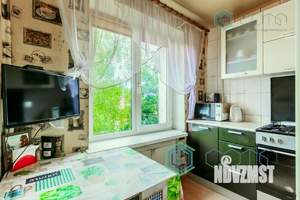 3-к квартира, вторичка, 57м2, 3/5 этаж
