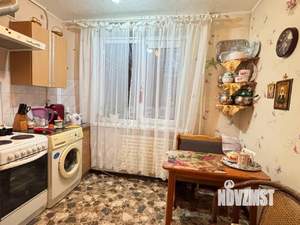 2-к квартира, вторичка, 50м2, 1/10 этаж