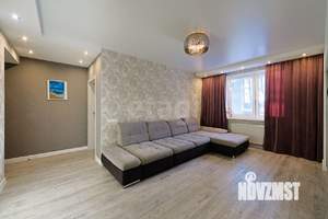 4-к квартира, вторичка, 102м2, 2/4 этаж