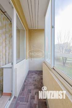 2-к квартира, вторичка, 63м2, 1/9 этаж