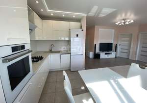 2-к квартира, вторичка, 74м2, 9/10 этаж