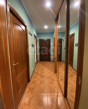 3-к квартира, вторичка, 68м2, 2/4 этаж