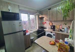 4-к квартира, вторичка, 62м2, 5/5 этаж