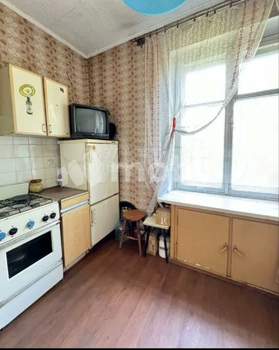 2-к квартира, вторичка, 57м2, 3/3 этаж