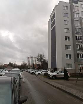 2-к квартира, вторичка, 61м2, 1/8 этаж