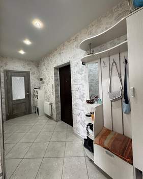 2-к квартира, вторичка, 56м2, 16/16 этаж