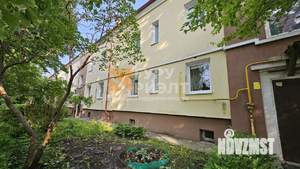 3-к квартира, вторичка, 65м2, 2/2 этаж