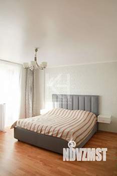 2-к квартира, вторичка, 76м2, 8/17 этаж