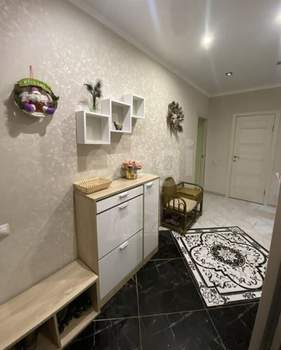 2-к квартира, вторичка, 61м2, 5/10 этаж