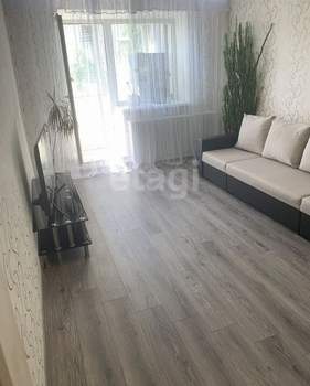 2-к квартира, вторичка, 49м2, 5/5 этаж