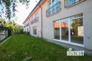 4-к квартира, вторичка, 163м2, 1/2 этаж