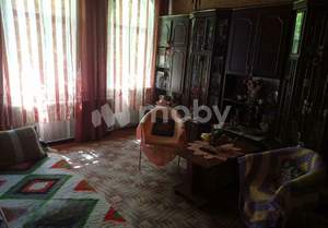 3-к квартира, вторичка, 77м2, 1/3 этаж