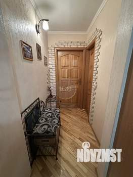 2-к квартира, вторичка, 76м2, 1/5 этаж