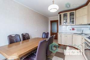 2-к квартира, вторичка, 68м2, 3/5 этаж