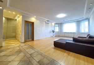 2-к квартира, вторичка, 82м2, 3/5 этаж