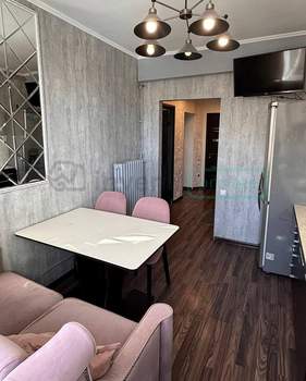 2-к квартира, вторичка, 53м2, 4/4 этаж