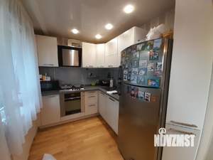 3-к квартира, вторичка, 64м2, 4/5 этаж