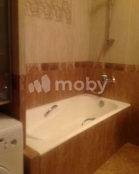 3-к квартира, вторичка, 98м2, 2/4 этаж