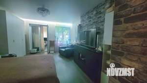 2-к квартира, вторичка, 61м2, 1/4 этаж