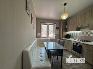 2-к квартира, вторичка, 57м2, 3/8 этаж