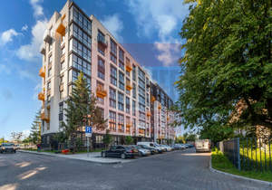 2-к квартира, вторичка, 64м2, 1/8 этаж