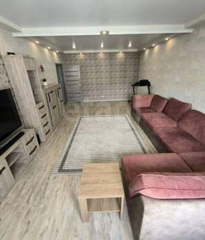 3-к квартира, вторичка, 100м2, 10/14 этаж