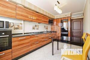 2-к квартира, вторичка, 65м2, 3/9 этаж