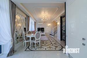 4-к квартира, вторичка, 156м2, 9/10 этаж