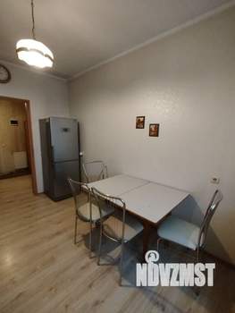 1-к квартира, вторичка, 57м2, 5/5 этаж