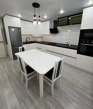 3-к квартира, вторичка, 79м2, 2/10 этаж