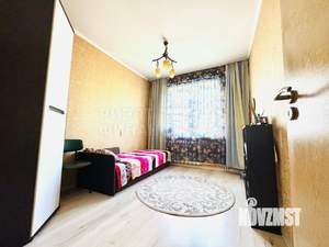 3-к квартира, вторичка, 65м2, 6/9 этаж