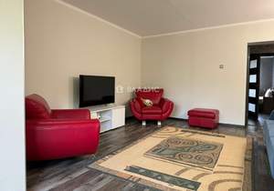 2-к квартира, вторичка, 65м2, 4/4 этаж