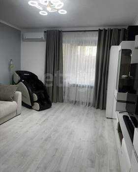 2-к квартира, вторичка, 60м2, 1/9 этаж