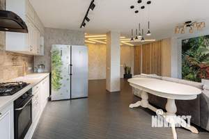 3-к квартира, вторичка, 167м2, 8/10 этаж