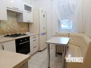 3-к квартира, вторичка, 64м2, 3/5 этаж
