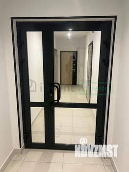 2-к квартира, вторичка, 61м2, 1/4 этаж