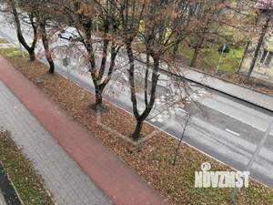 2-к квартира, вторичка, 57м2, 3/3 этаж