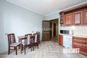 3-к квартира, вторичка, 99м2, 8/10 этаж