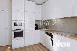 3-к квартира, вторичка, 87м2, 9/10 этаж