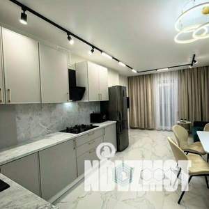 2-к квартира, вторичка, 71м2, 6/10 этаж